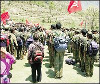 Guerrilheiros maoistas no Nepal