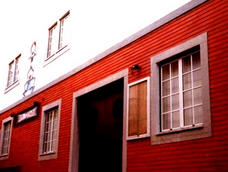 Fachada do Palco Oriental