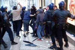 Repressão policial na Rua do Carmo