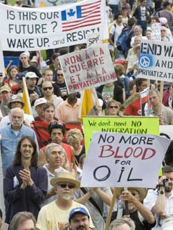 Milhares de manifestantes em Parliament Hill