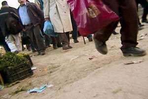 “Atravessar Sudra (um registo de ir e vir do trabalho)”