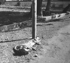 Menina bengali que morreu enquanto dormia à beira da estrada