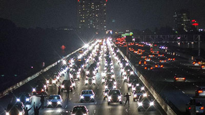 Auto-estrada interestadual da Califórnia bloqueada