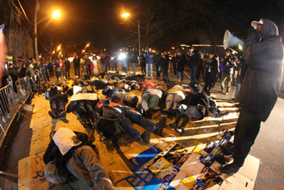 Regresso ao Local do Crime em Staten Island