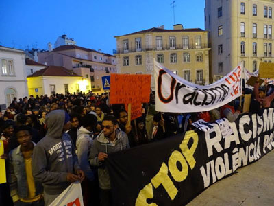 Concentração contra a violência policial e o racismo