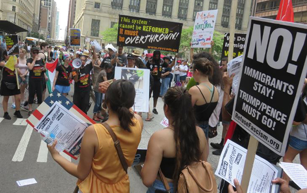 Clube Revolução de Chicago nos protestos